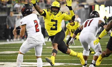 Aug 1, 2016 · The Oregon Ducks and the Texas Tech Red Raiders have scheduled a home-and-home football series for 2023 and 2024. ... Texas Tech now has two non-conference games scheduled for 2023 and one for ... 
